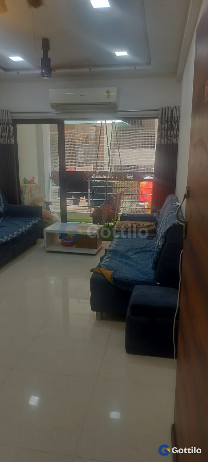 Fully furnished 2 BHK Apartment for sale in Naranpura — photo 1