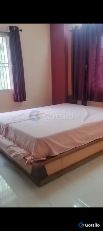 Semi 2 BHK Apartment for sale in Naranpura — photo 3