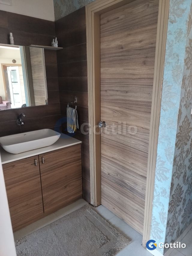 Fully furnished 2 BHK Apartment for sale in Science City — photo 2