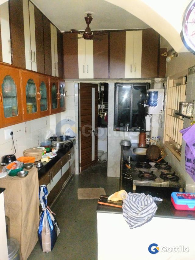 Semi-Furnished 2 BHK Apartment for rent in Naranpura — photo 3