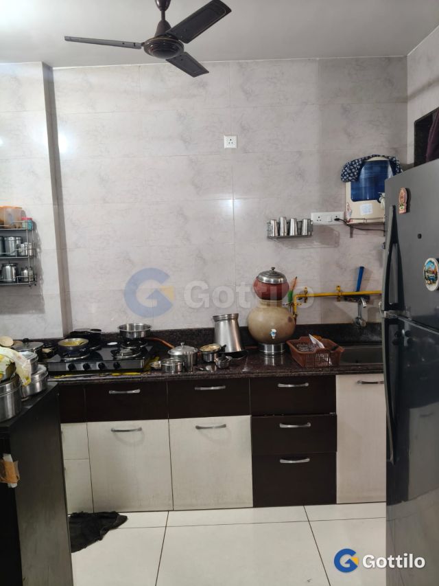 Semi-Furnished 3 BHK Apartment for rent in Naranpura — photo 4