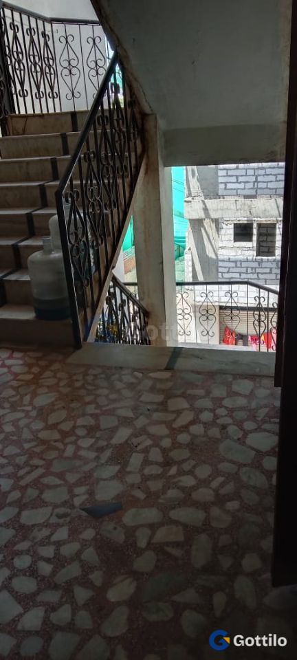 Semi-furnished 3 BHK Apartment for rent in Gurukul — photo 5