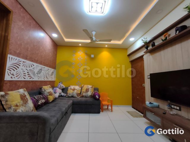 Fully furnished 2 BHK Apartment for sale in Jagatpur