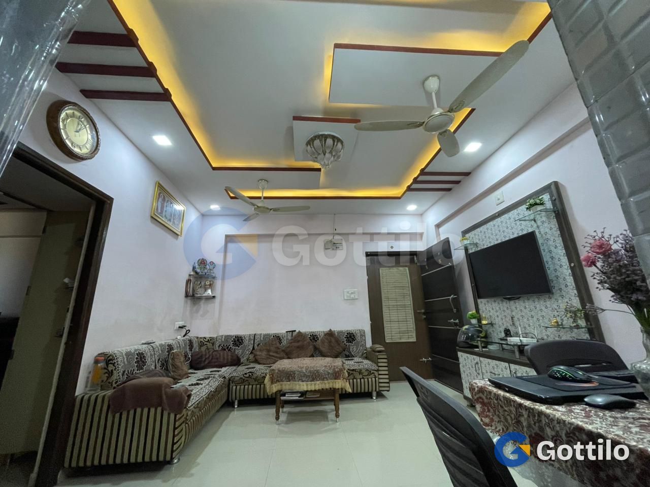 Fully furnished 2 BHK Apartment for sale in Chandlodia — photo 1