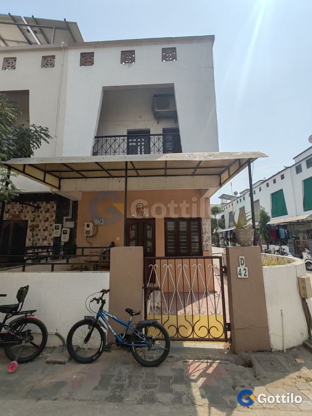 Fully furnished 3 BHK Bungalow for sale in Ghatlodia