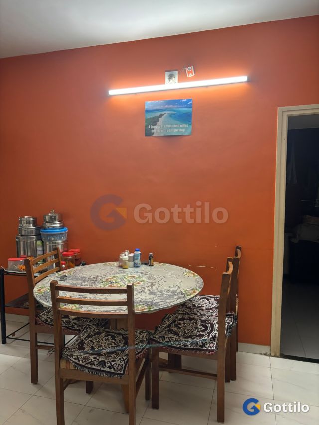 Fully furnished 2 BHK Apartment for rent in Vastrapur — photo 2