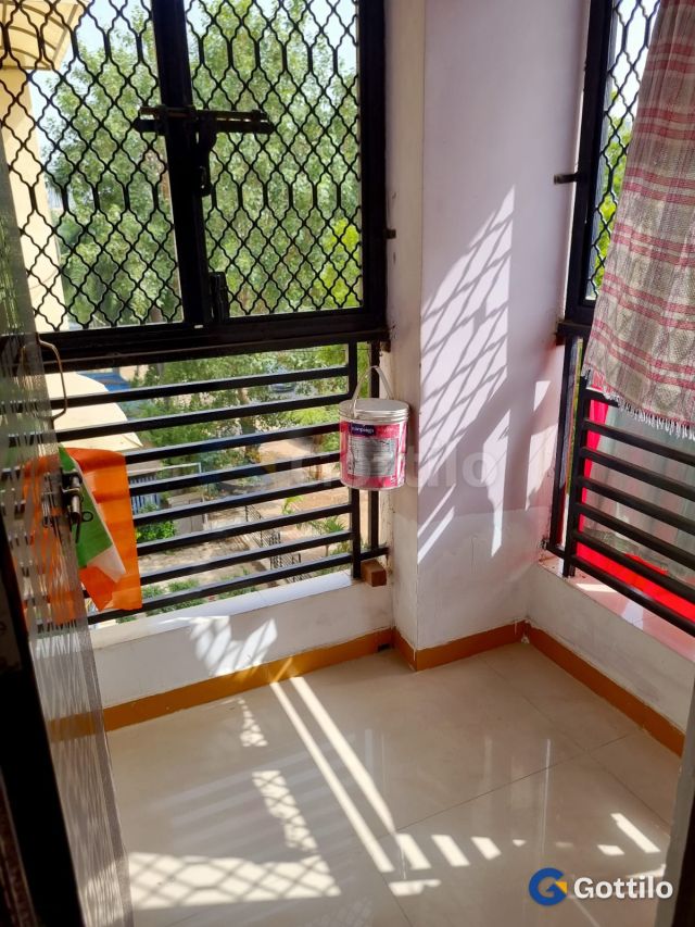 Fully furnished 2 BHK Apartment for sale in Science City — photo 5