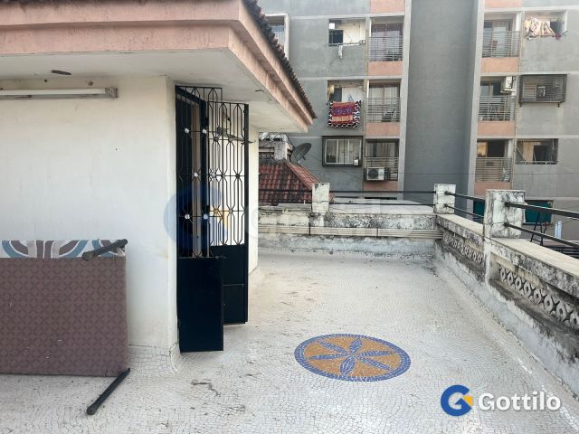 Fully furnished 3 BHK Penthouse for sale in Thaltej — photo 4